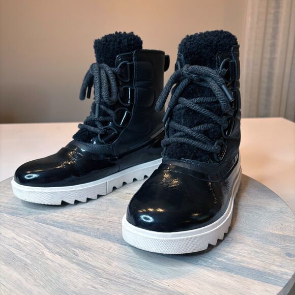 Sorel Women's Joan of Arctic Black Leather Next Lite Waterproof Boots US Size 6 - Picture 1 of 11